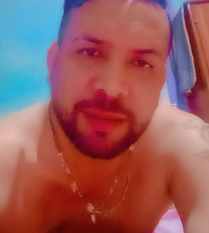 SANTIAGO-KIM's Offline XXX Chat