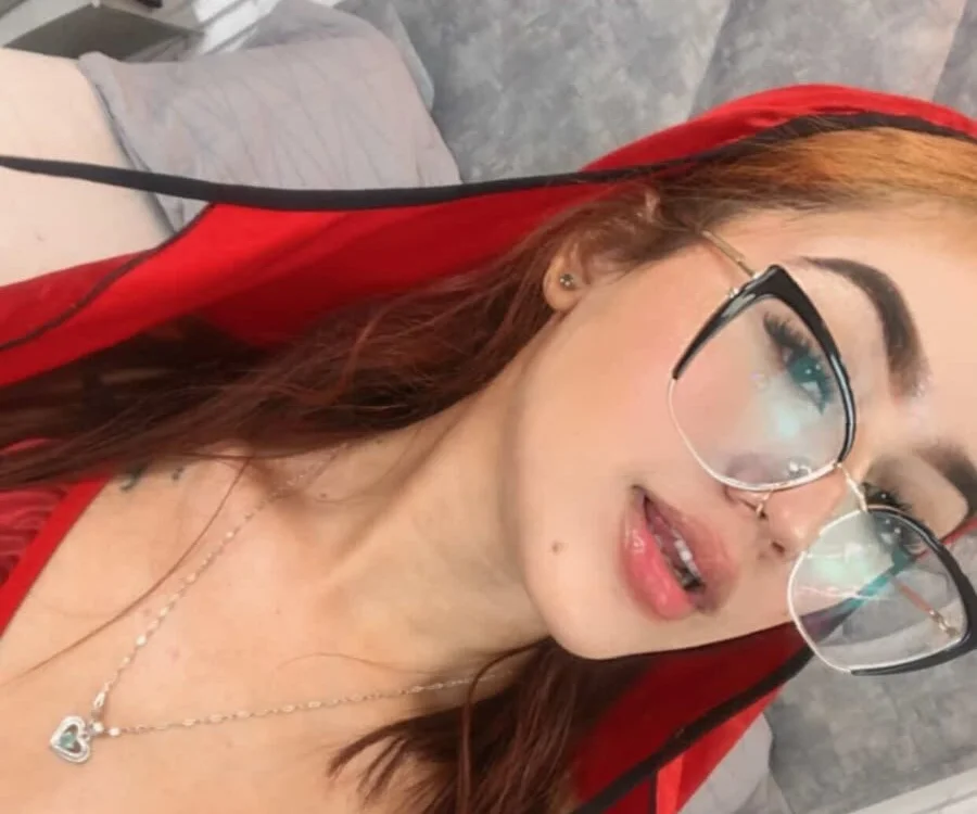 PeytonRoses Offline XXX Chat