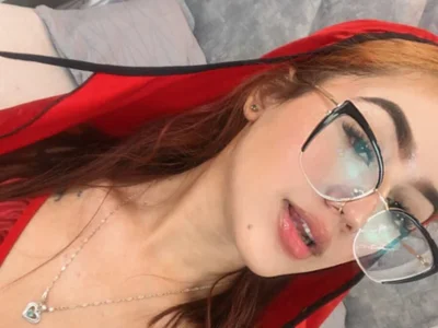 PeytonRoses - Girl 