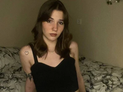 PeachyWhisper profile