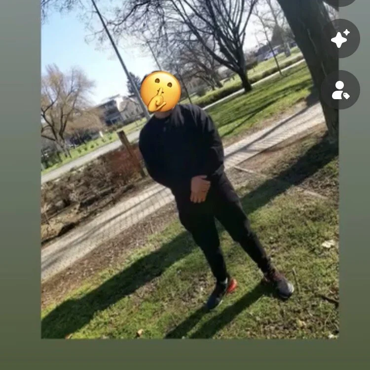 แชท XXX ออฟไลน์ของ pussyhunterboyy