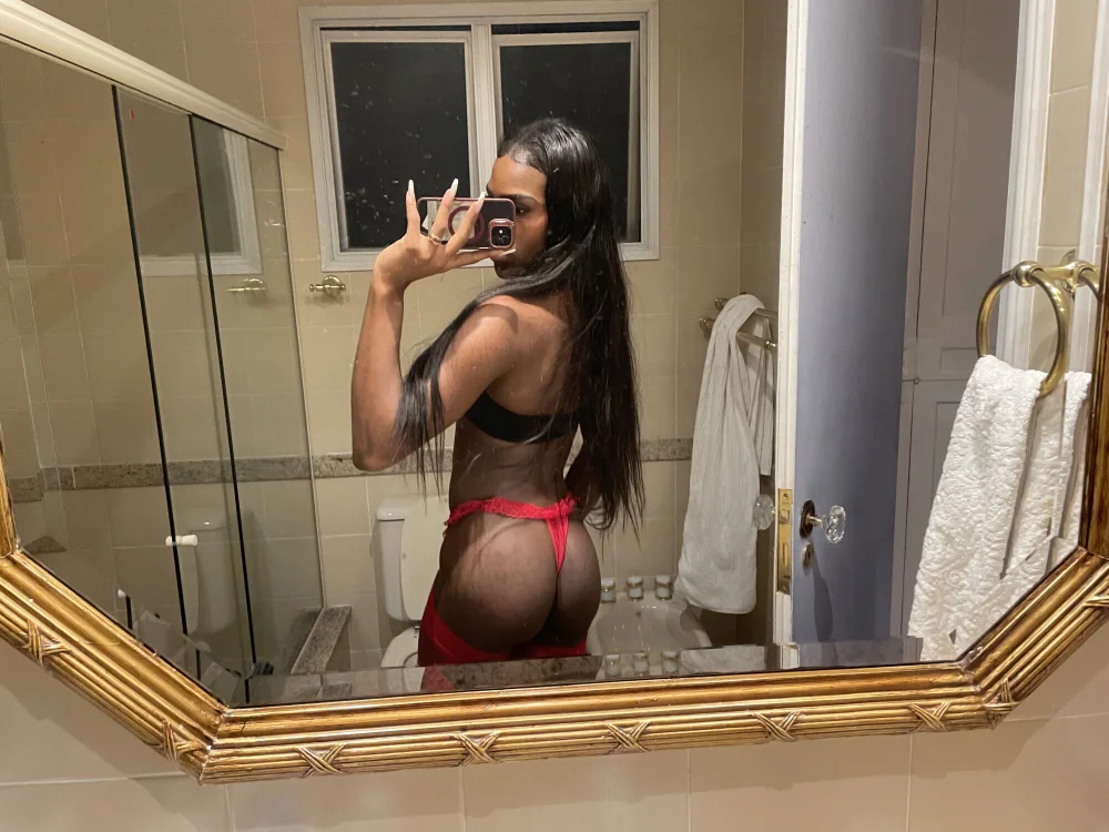 WonderfulLighter4553's Offline XXX Chat