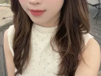 oneyou_400's webcam live show