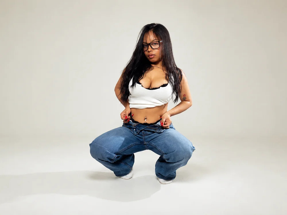 Adele_Noir – Offline XXX chat