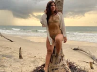 Amyyslave's webcam live show