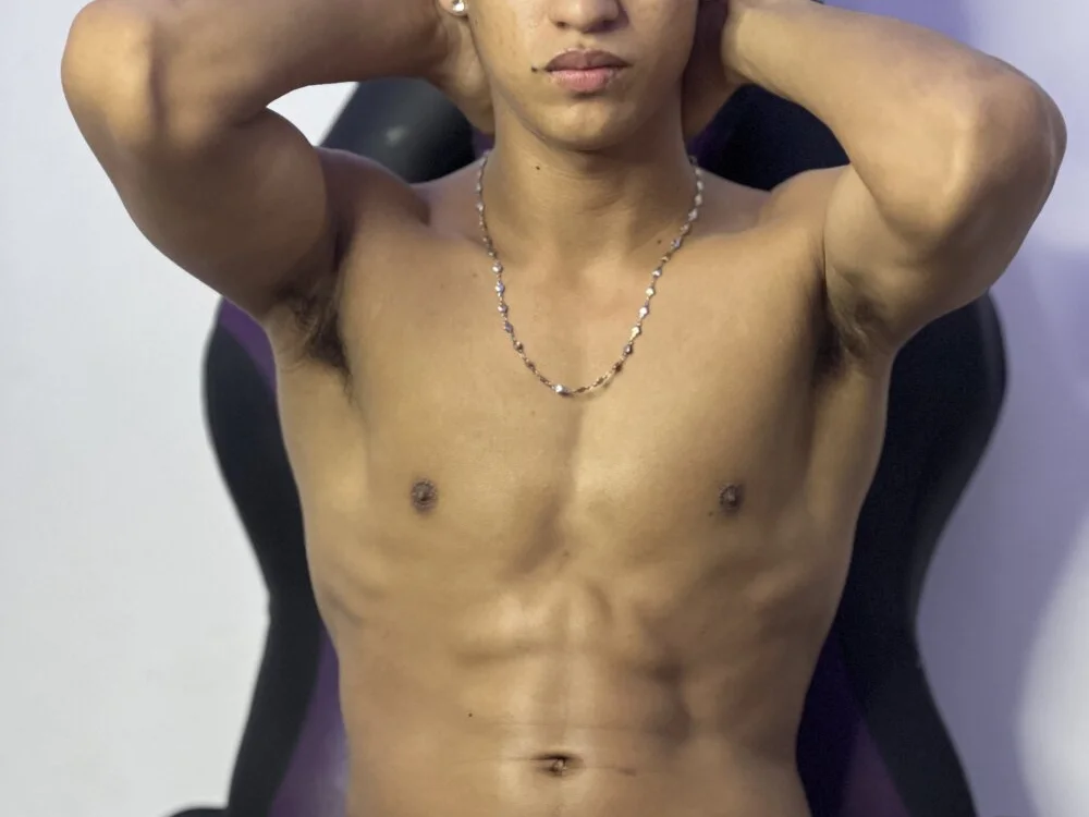 Jhos_Smith's Offline XXX Chat