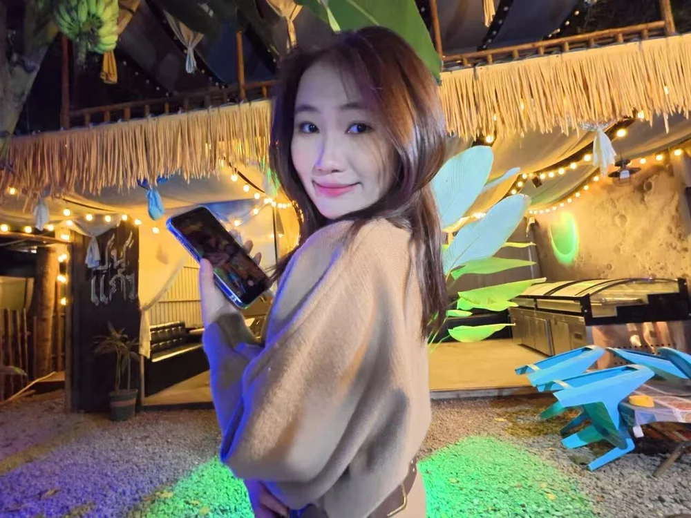 lucy-0001's Offline XXX Chat