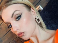 EarleenSchatt's Offline XXX Chat