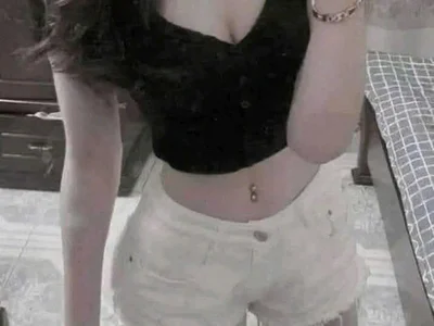 milo_bae on StripChat