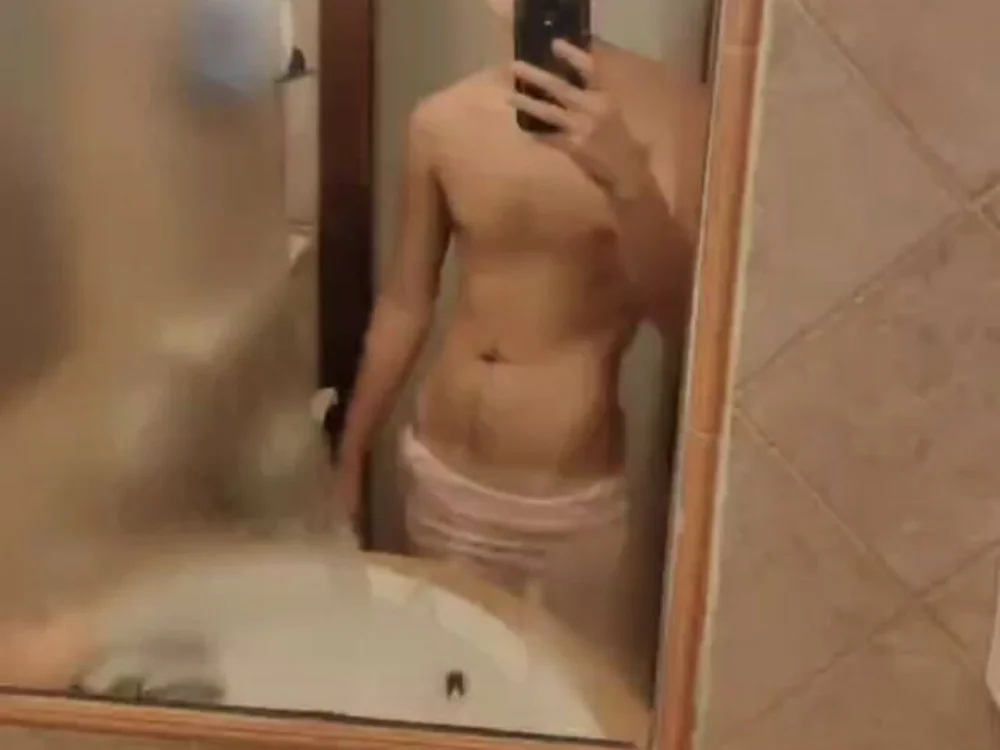 Alessandrino18's most recent online preview