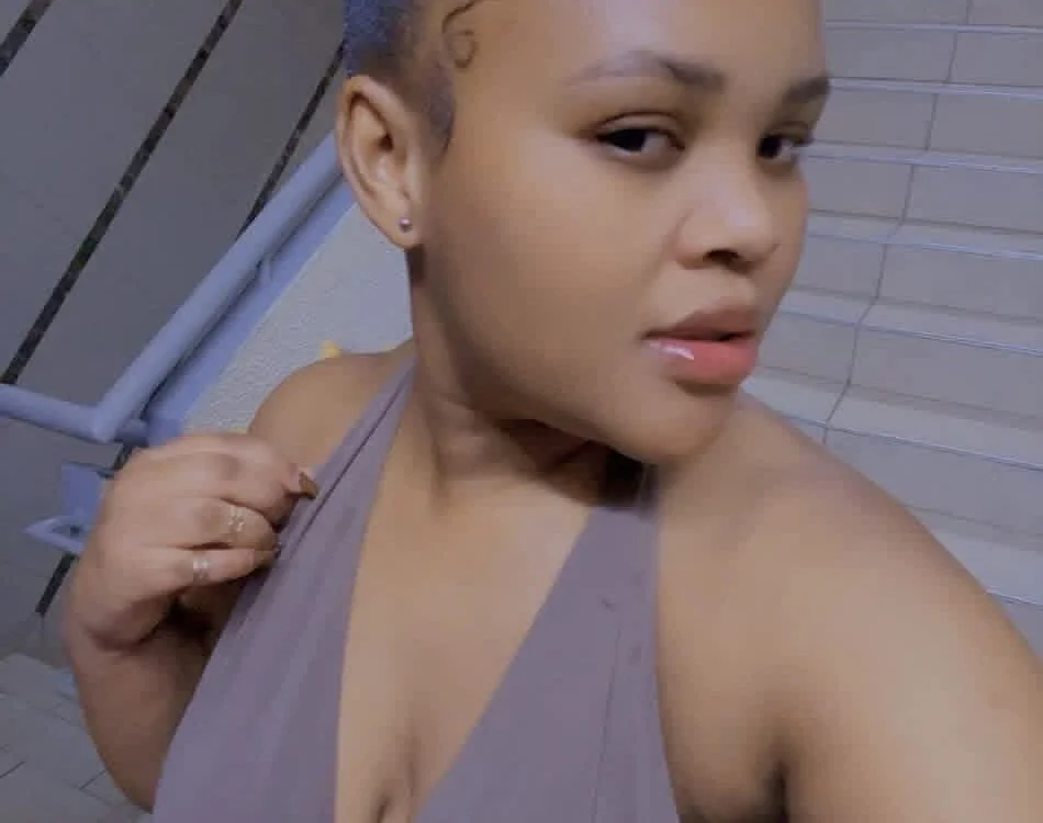 CuteSweetQueenのオフラインXXXチャット