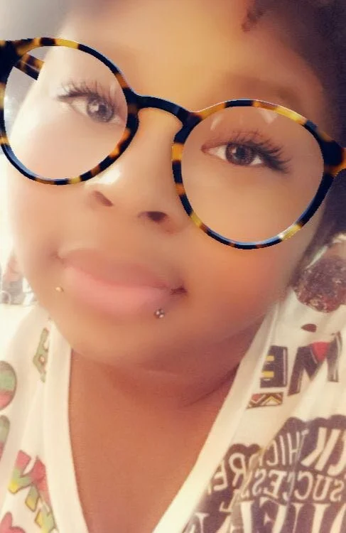 MRSJUICIIPUSSY98's Offline XXX Chat