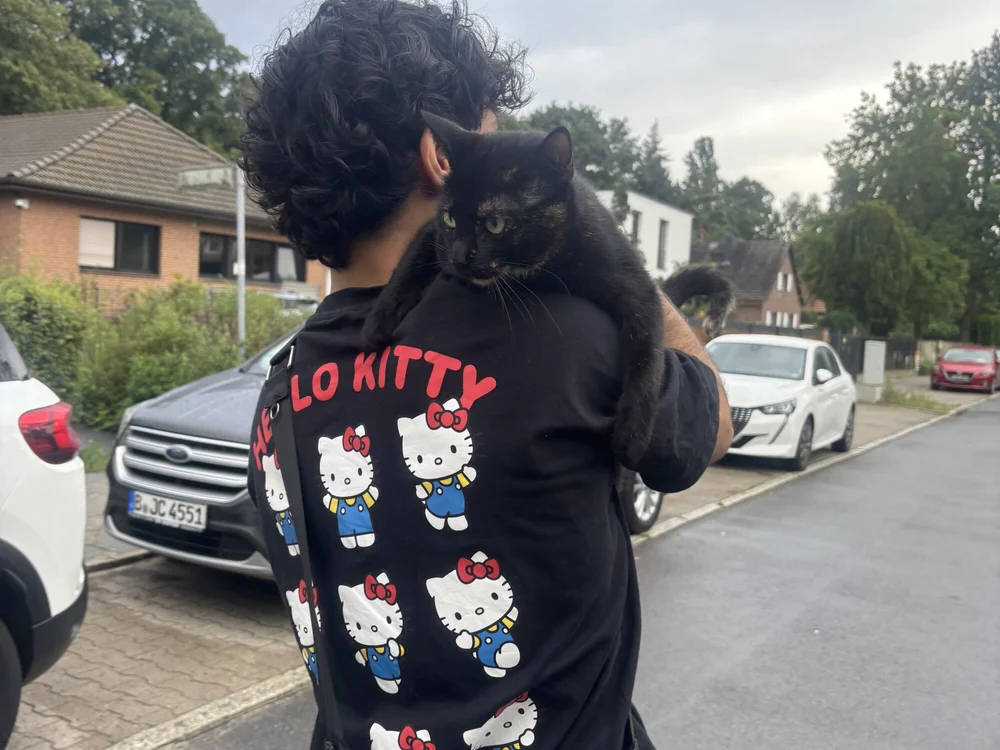 MrAndMrsHornee's Offline XXX Chat