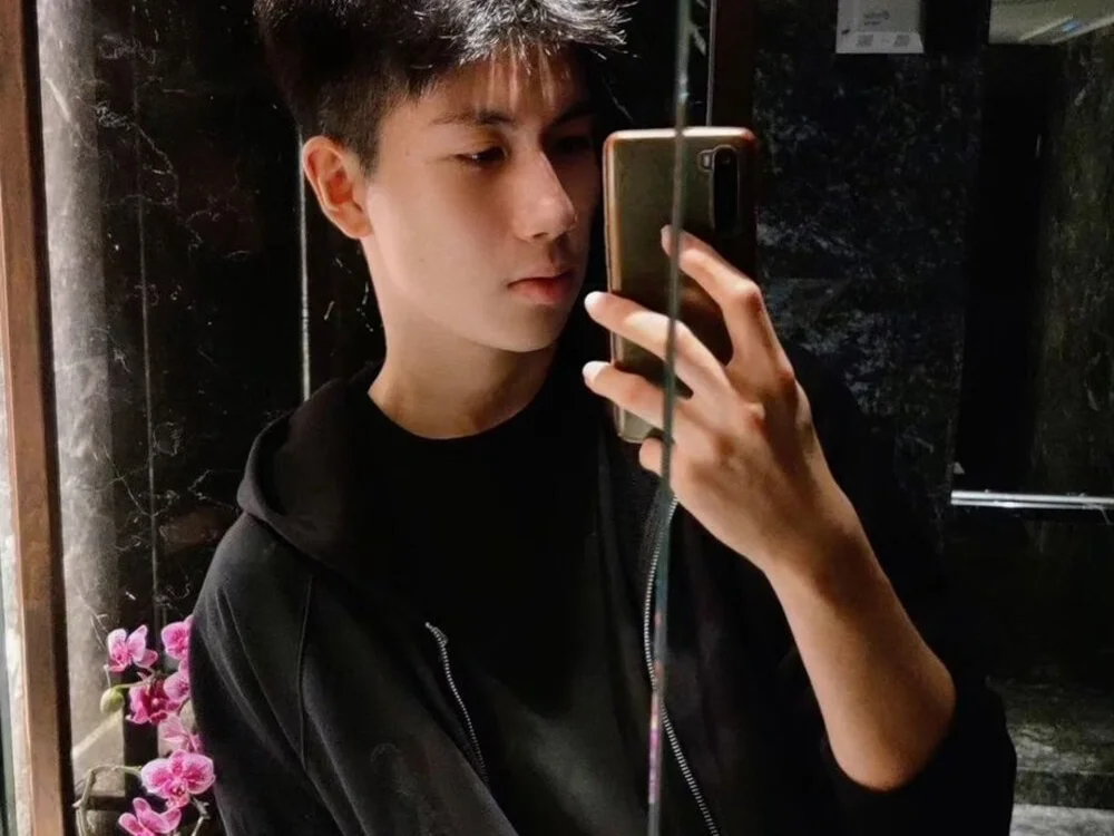 alextang2005 离线XXX聊天