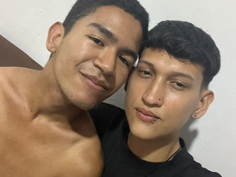 sam_and_deamn Offline chat-huone