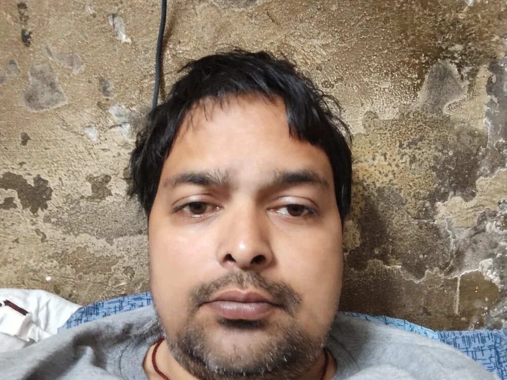 daneypussylover 離線 XXX 聊天