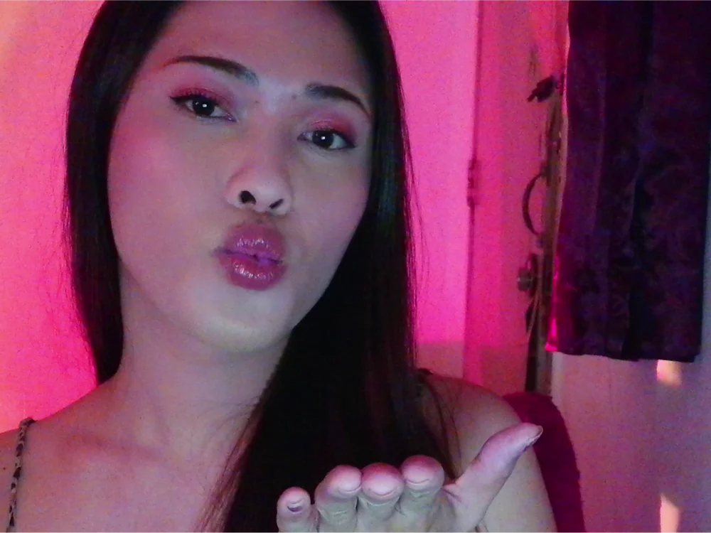 Chatroom XXX hors ligne de Tracy32si