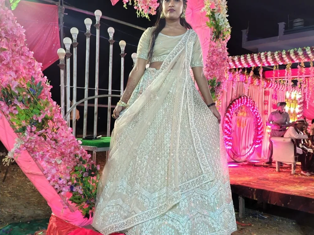 Anuskha12345