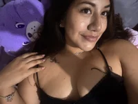 queencarli 🐔 chatroom
