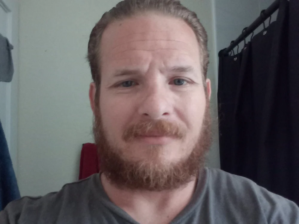 CernuousPhrasing's Offline Chat Room