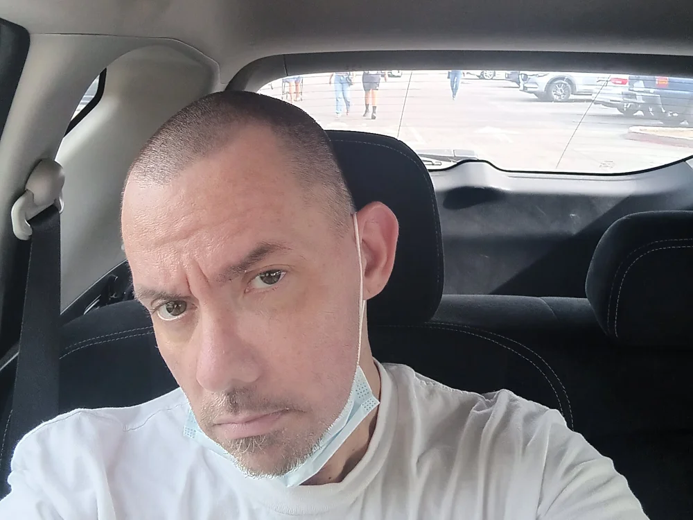Tyrus27200's Offline Chat Room