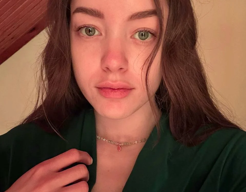 Velouraa Adlı Modelin Çevrimdışı XXX Sohbeti