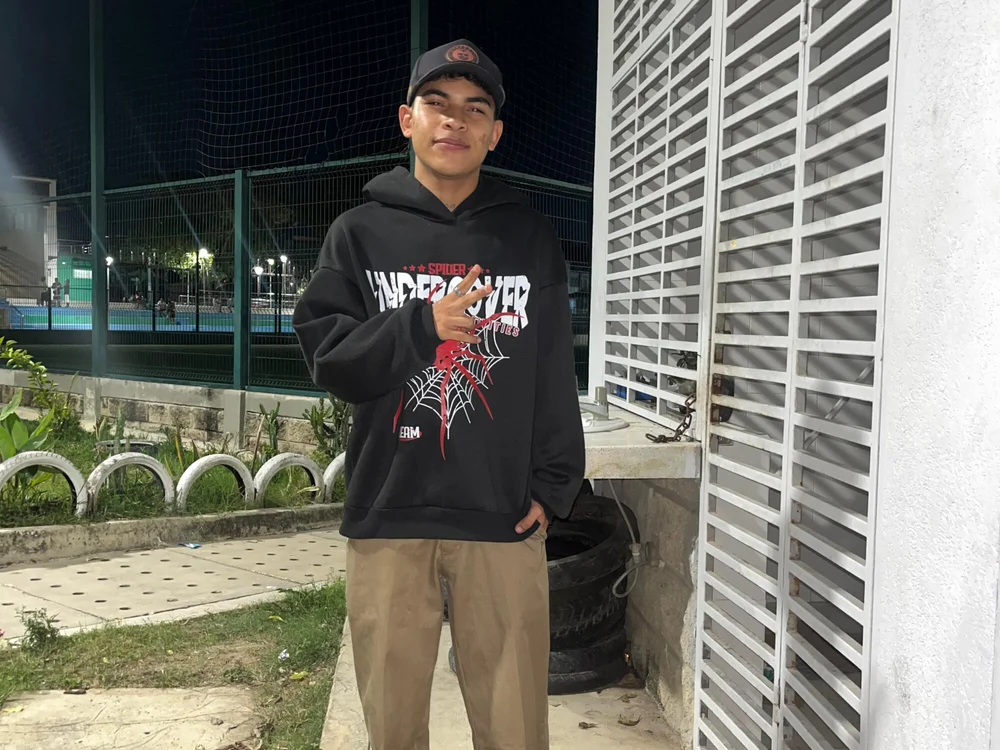 benitez10zzz_z Offline Chatraum