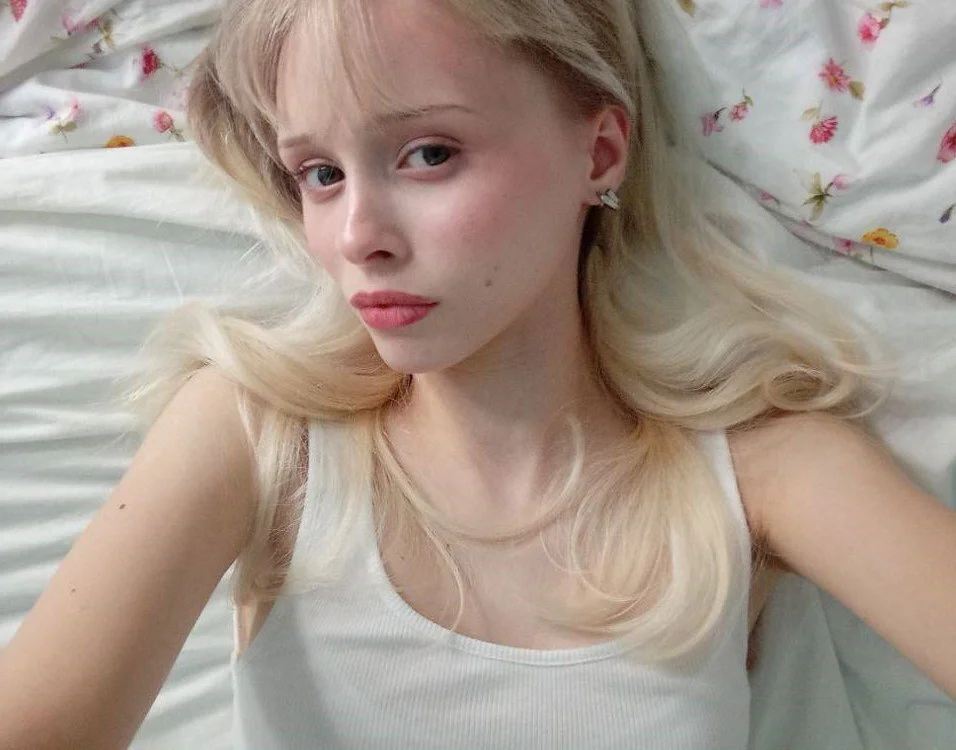 DarleneHarwell Offline XXX-Chat