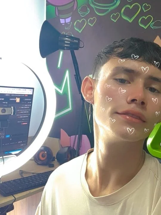 tanjiro_cute 离线XXX聊天