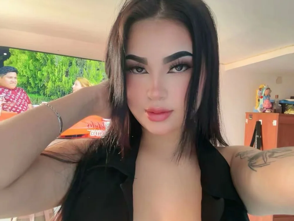 Velvet_Authority Offline XXX Chat