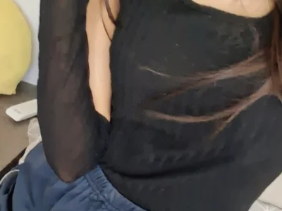 Secret_couple84 Couple Jeans Free Webcam Strip