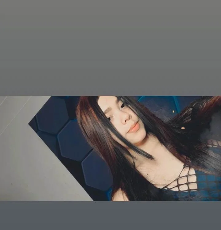 Hellhall00's Offline XXX Chat
