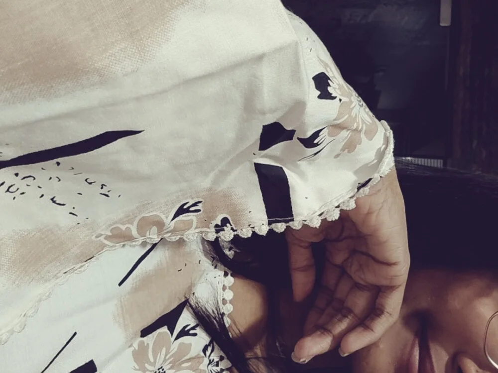 Tanya-3's Offline Chat Room