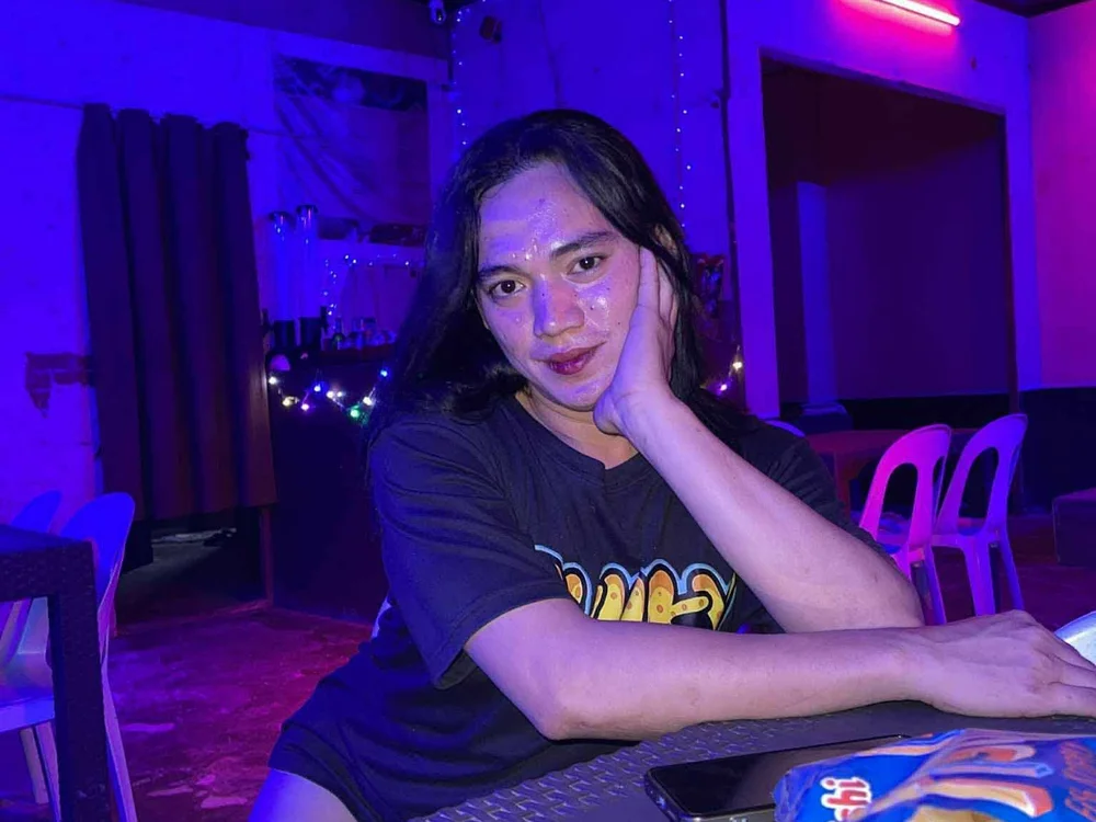 hellacummer_yna's most recent online preview