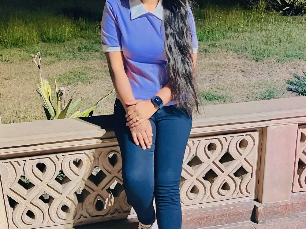 its_ishika_60 cam model