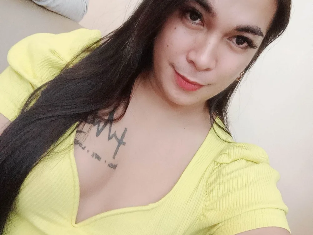 WildFlowerGirl's Offline Chat Room