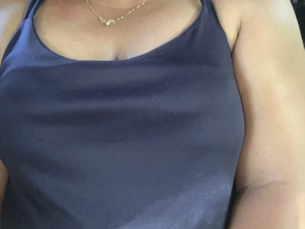 Zandy96: офлайн-секс-чат