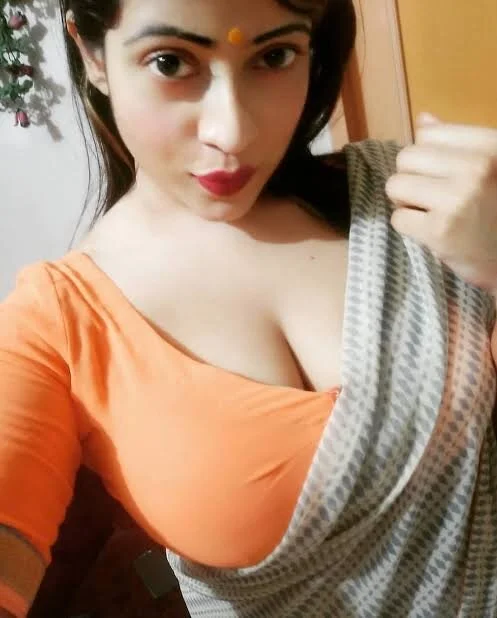 Anushka_Ji live webcam
