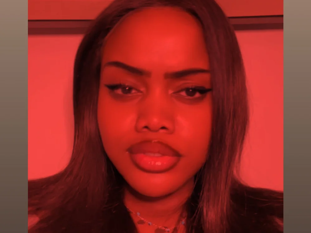 kikisaunders cam model