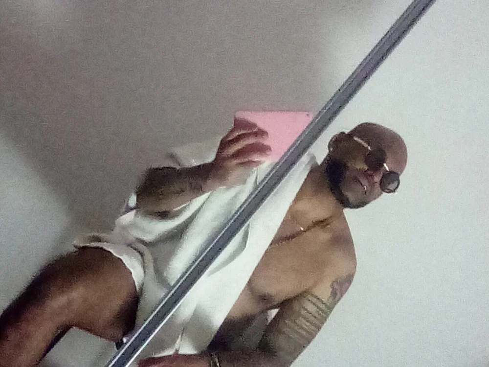 Mrnutella's Offline XXX Chat