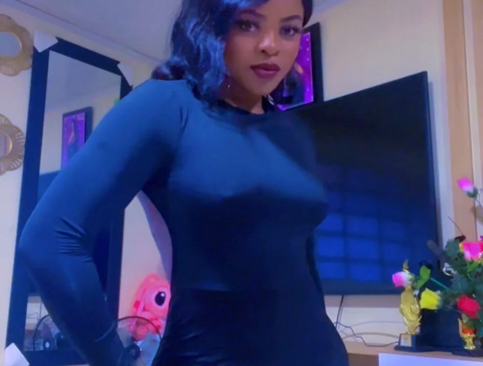 Miss_Melody_2 offline chatrum
