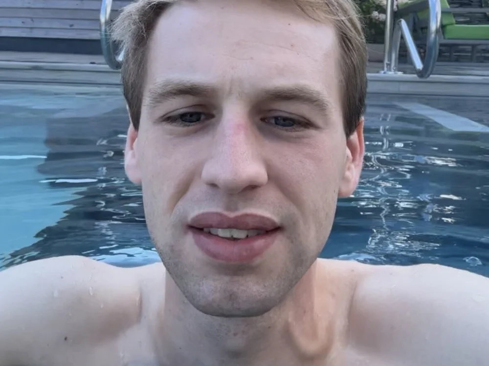 joec31516's Offline XXX Chat