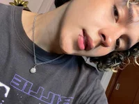 Lyric_Mirage's webcam live show