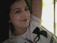 brunettebeautyy's Offline Chat Room