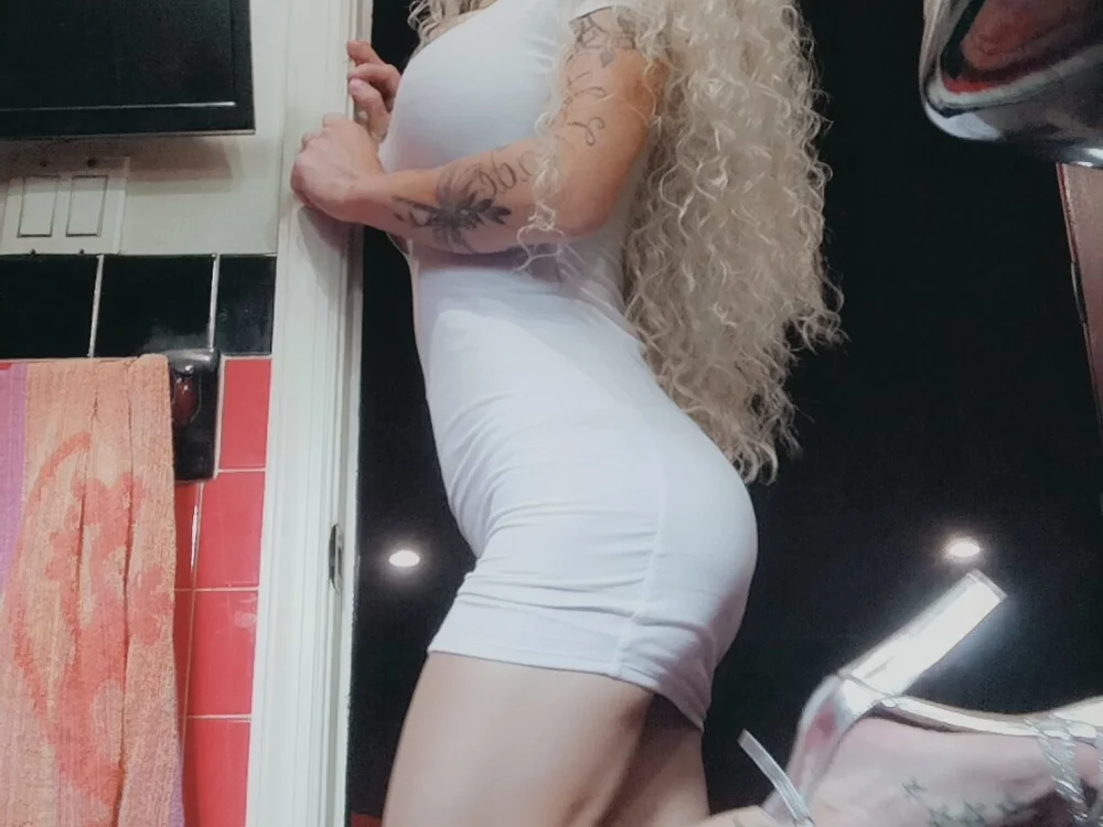 ห้องแชทออฟไลน์ของ 999blonDDbombshell999