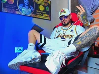 tattooedsmoker777 webcam thumbnail