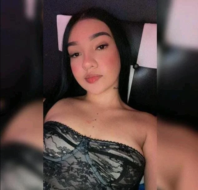 Kiim_Miller Offline XXX Chat