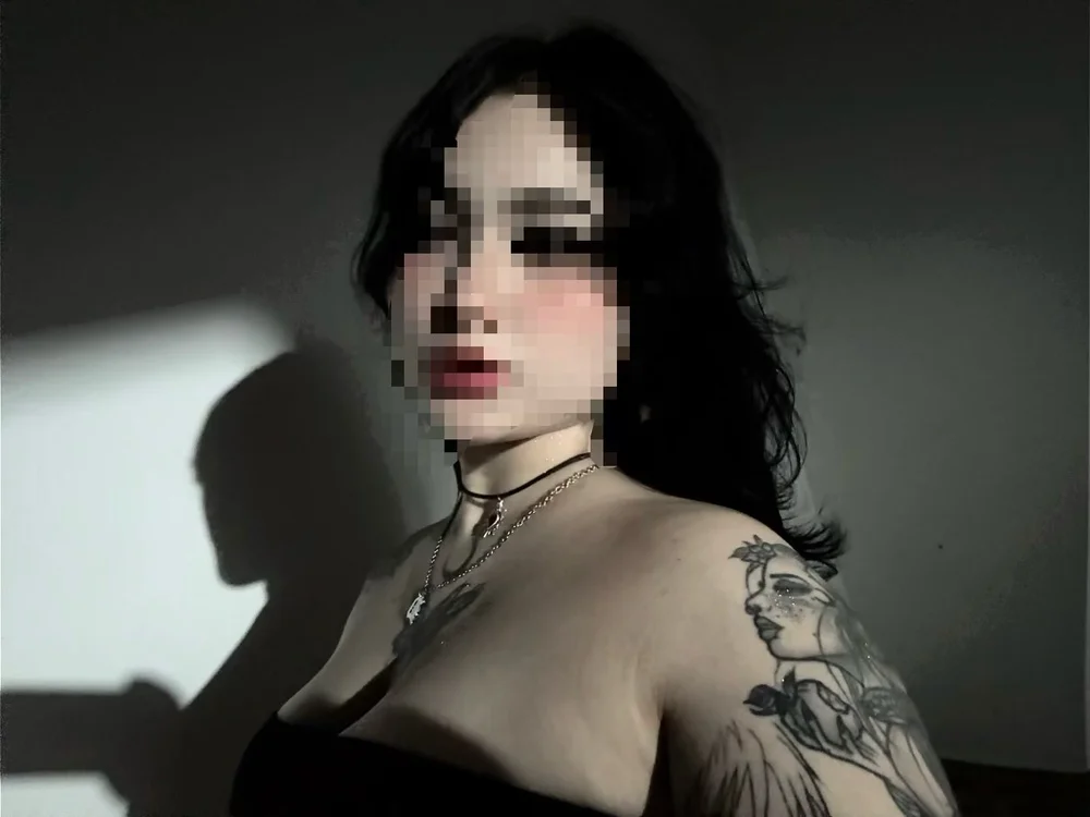 Chat XXX offline de Taelynn-