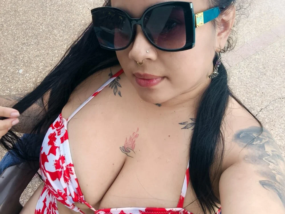 isabellanoir_69_ 離線 XXX 聊天