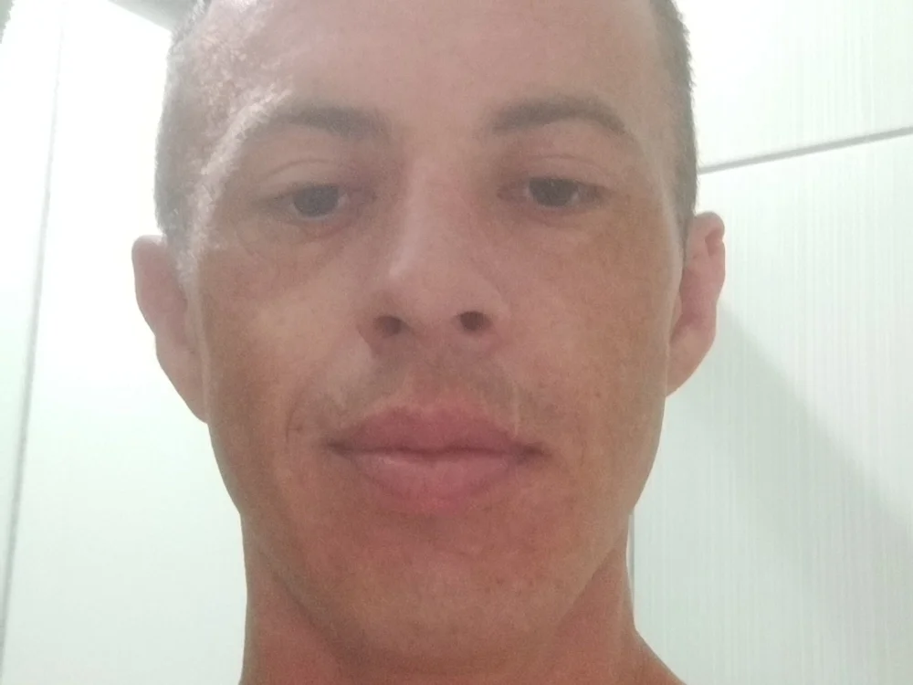 Kj_amores' Offline XXX Chat